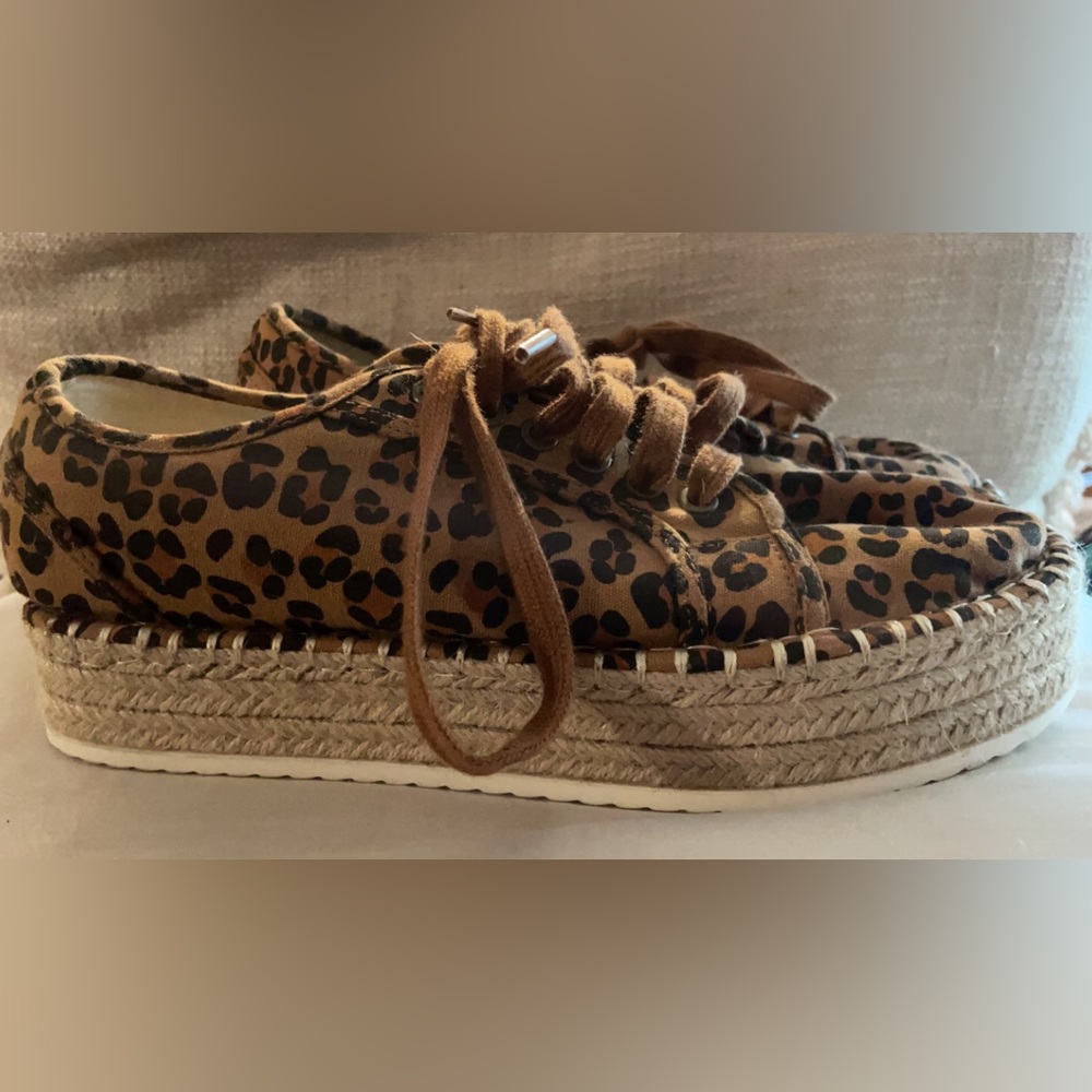 Cheetah print platforms